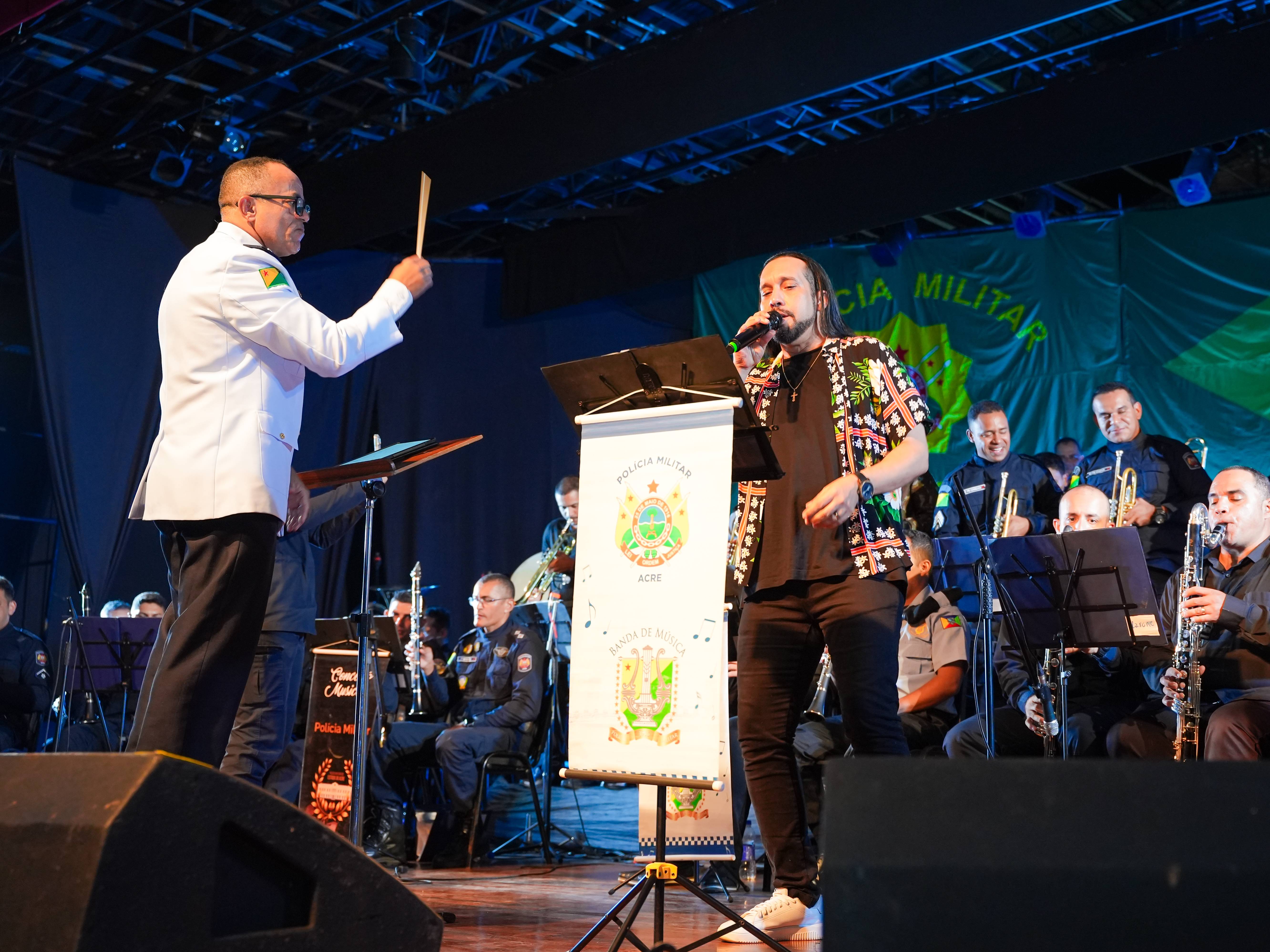 O capitão músico José Everaldo é o regente da 