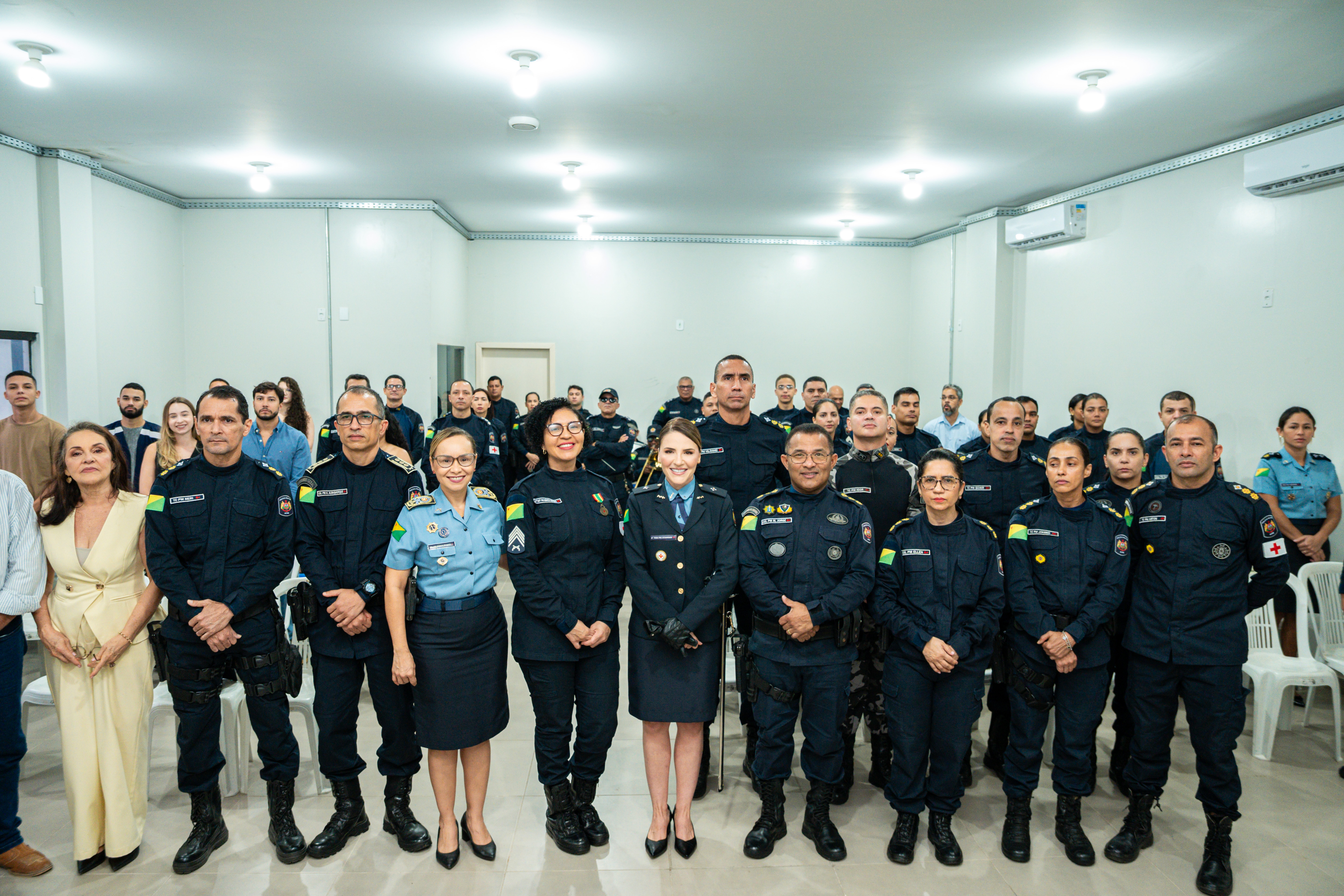 Polícia Militar conclui formação de oficial de saúde e incorpora nova médica ao quadro