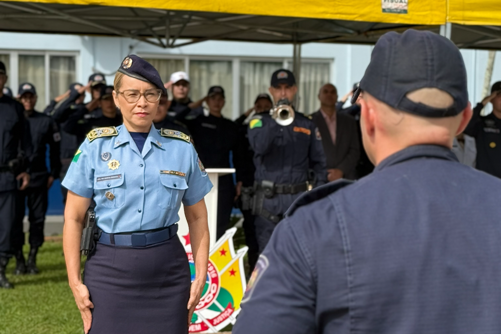 A comandante-geral presidiu a solenidade. Foto: Joabes Guedes/PMAC