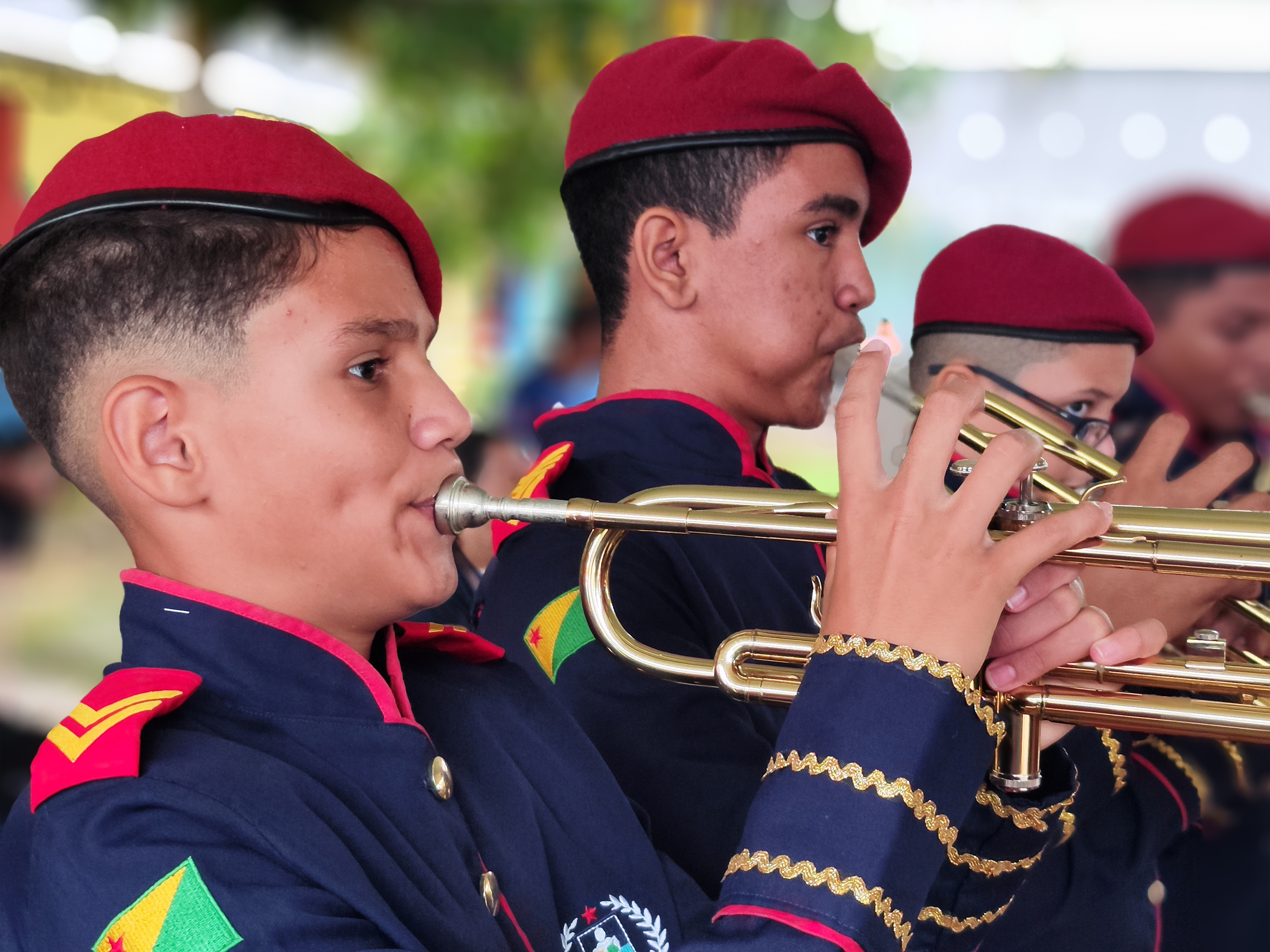 A Banda Mirim da Escola Cívico-Militar Wilson Barbosa participou da ação. Foto: Joabes Guedes/PMAC