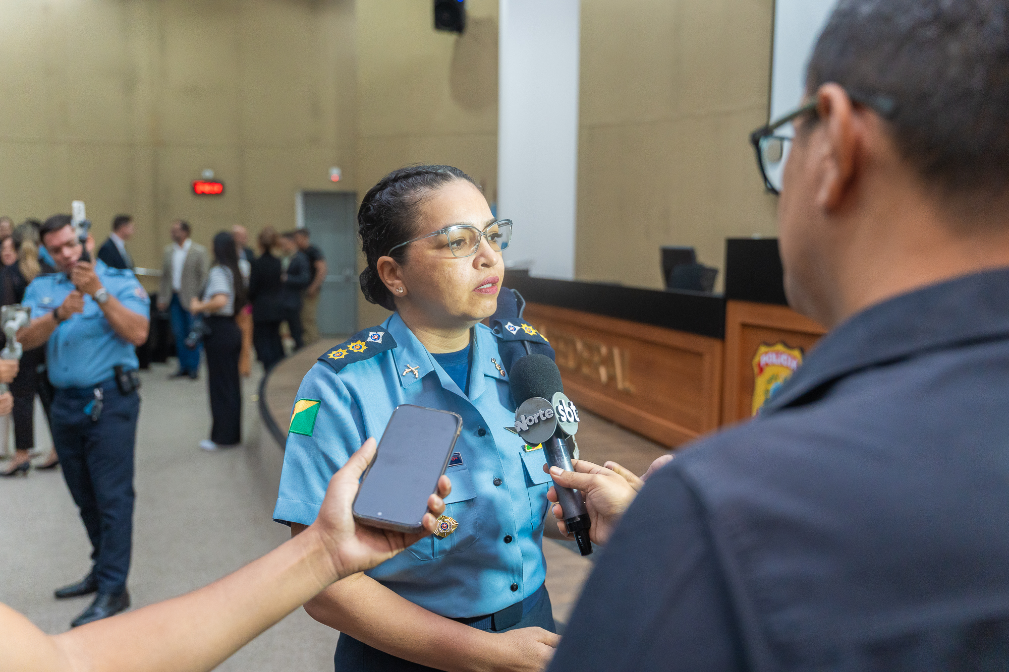 Tenente-coronel Cristiane Soares, comandante da Patrulha Maria da Penha. Foto: Matheus Holanda/PMAC